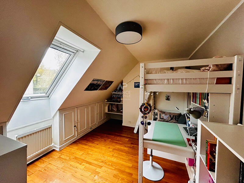 Maison - 160 m² - 6 pièces