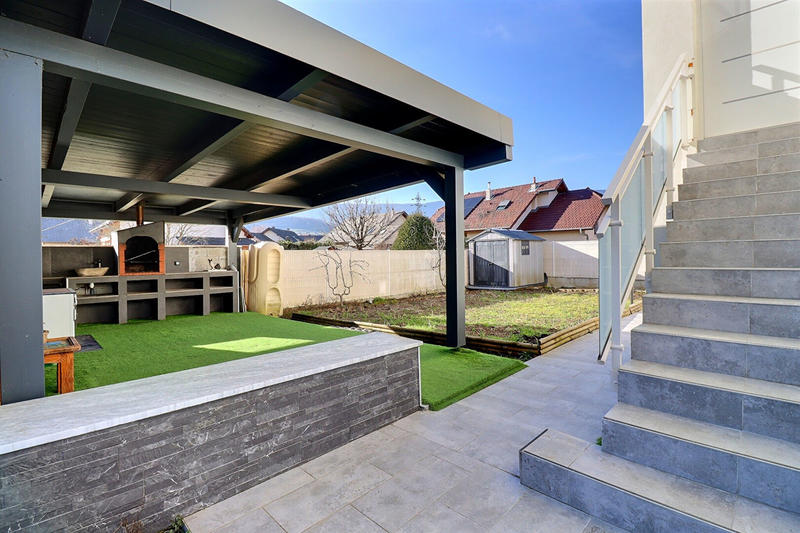 Maison - 153 m² - 7 pièces