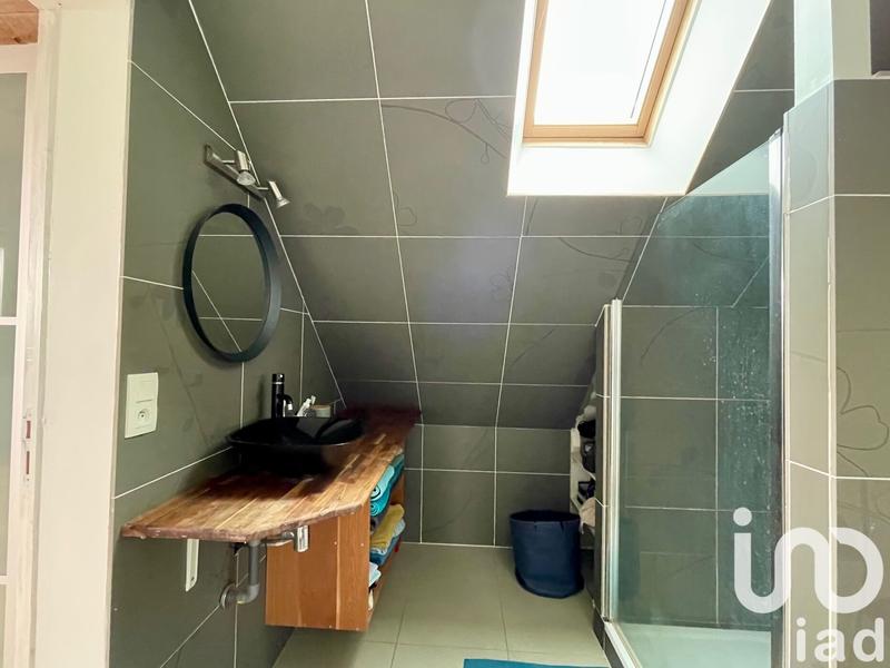 Maison - 195 m² - 6 pièces