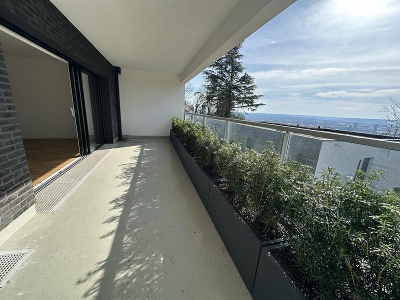 Appartement - 108 m² - 4 pièces