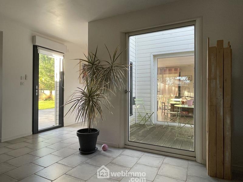 Maison - 165 m² - 6 pièces