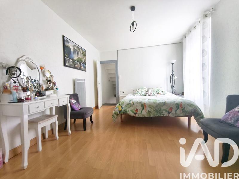 Maison - 93 m² - 4 pièces