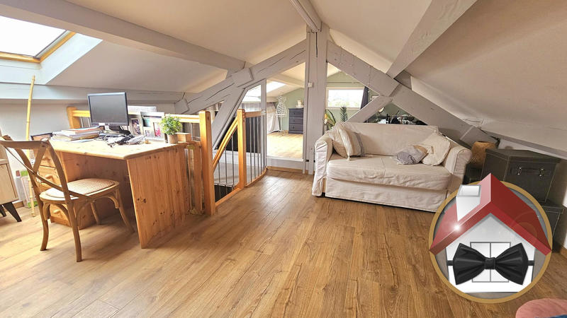 Maison - 206 m² - 5 pièces