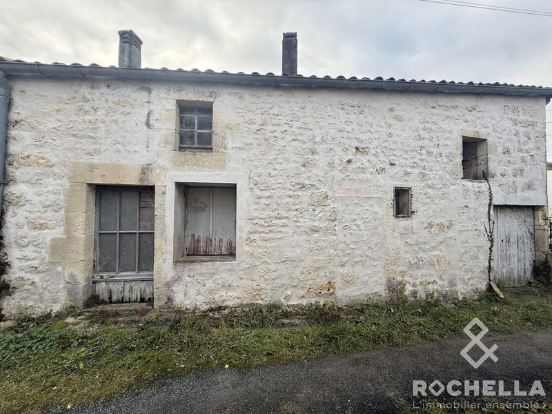 Maison ancienne - 97 m² - 4 pièces