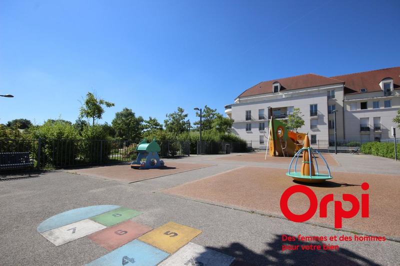 Appartement - 100 m² - 5 pièces