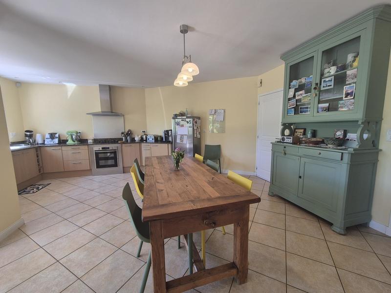 Maison d'architecte - 229 m² - 5 pièces