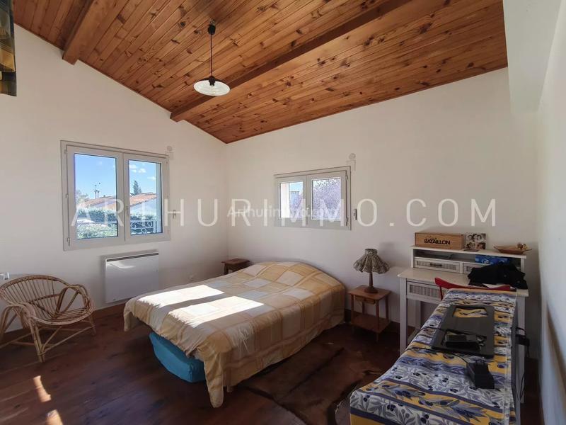 Maison - 180 m² - 7 pièces