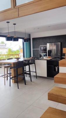 Villa - 160 m² - 4 pièces