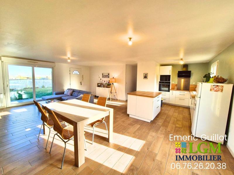 Maison - 102 m² - 5 pièces