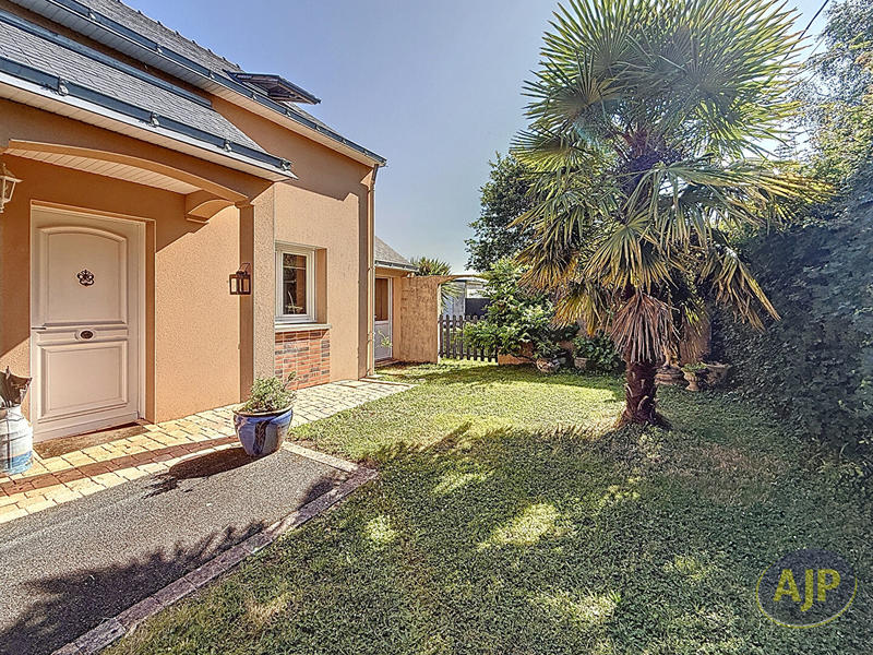 Maison - 135 m² - 7 pièces