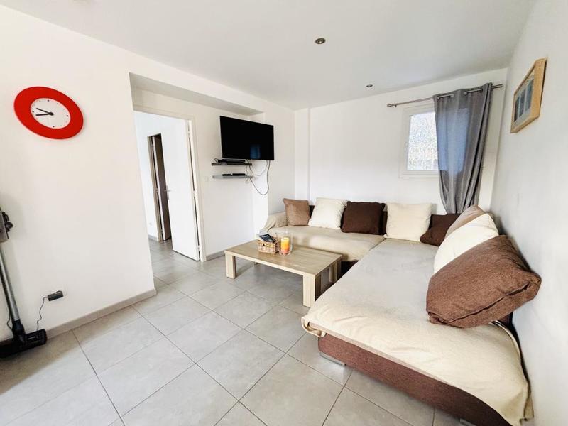 Propriété - 128 m² - 4 pièces