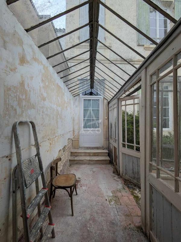 Maison de ville - 180 m² - 7 pièces