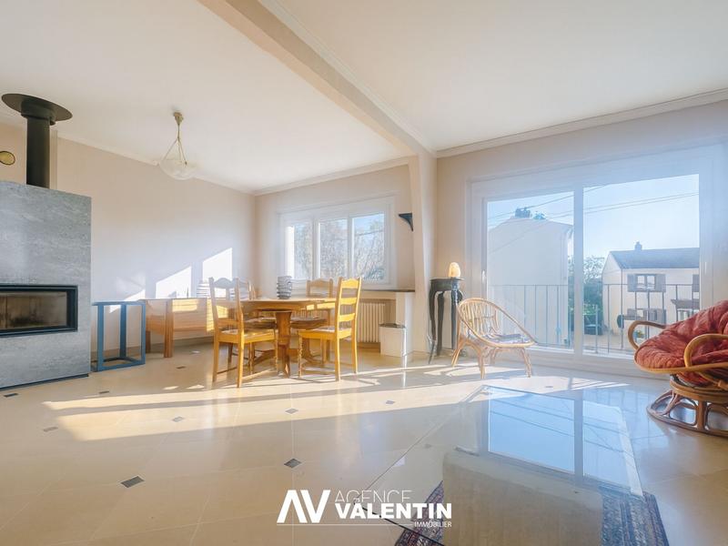 Maison - 107 m² - 5 pièces