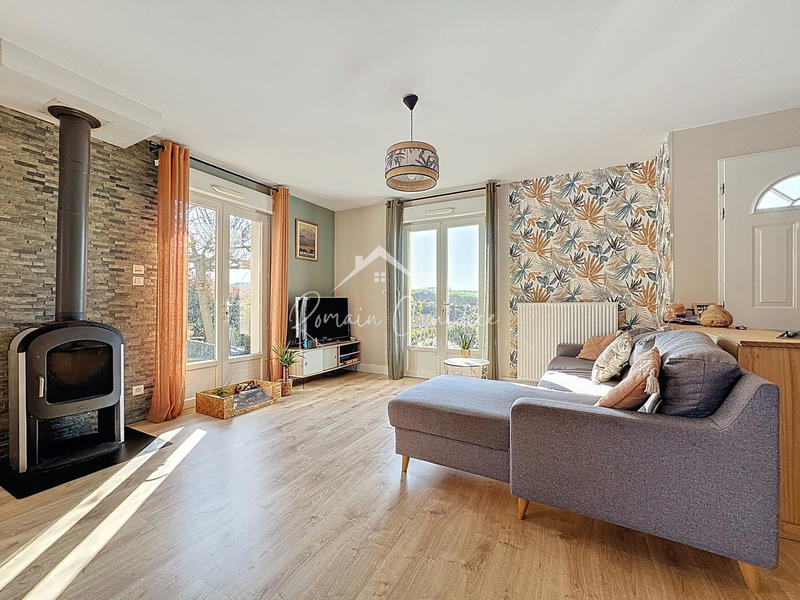 Maison - 137 m² - 7 pièces