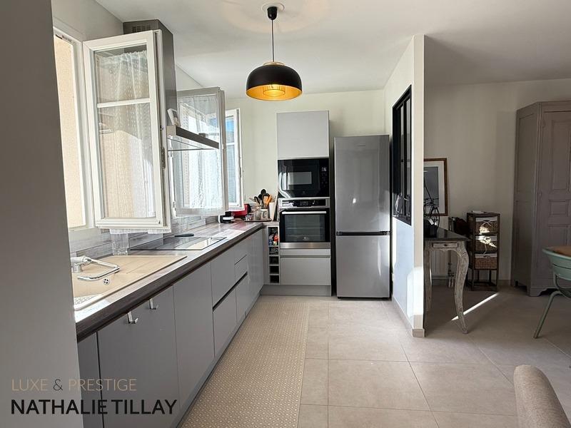 Maison - 94 m² - 4 pièces