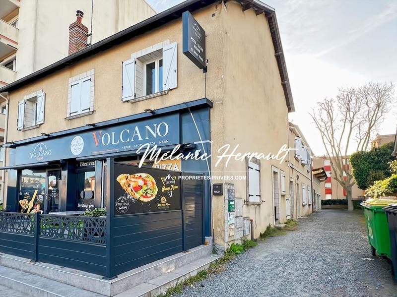 Immeuble - 259 m² - 14 pièces