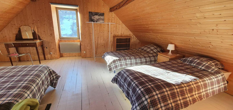 Maison - 215 m² - 8 pièces