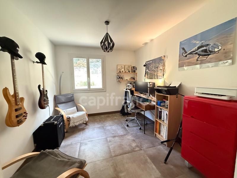 Maison - 87 m² - 4 pièces