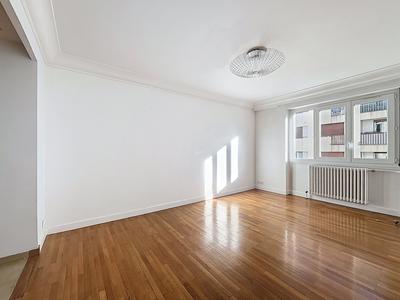 Appartement - 102 m² - 5 pièces