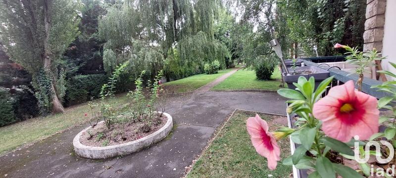 Appartement - 93 m² - 5 pièces