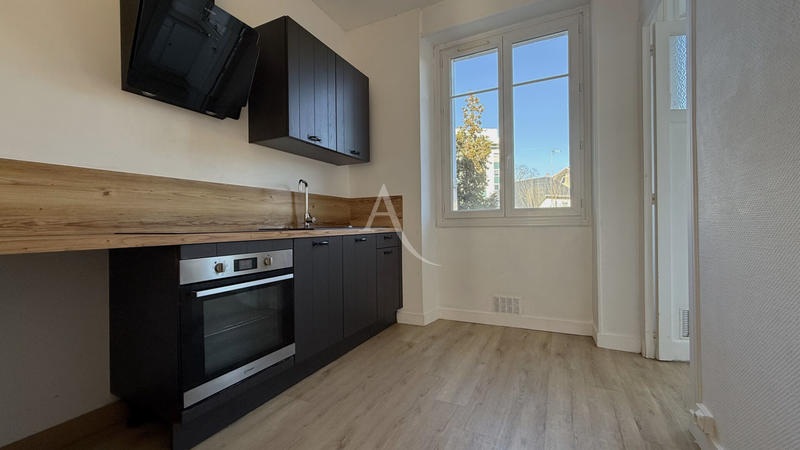 Appartement - 105 m² - 5 pièces