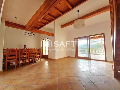 Maison - 109 m² - 7 pièces