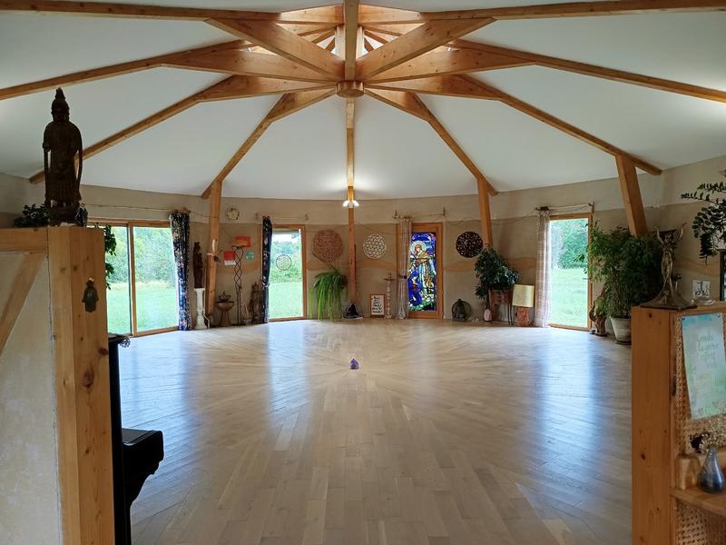 Local d'activités - 310 m² - 5 pièces