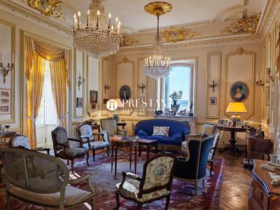 Château - 514 m² - 11 pièces