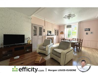 Maison - 282 m² - 10 pièces