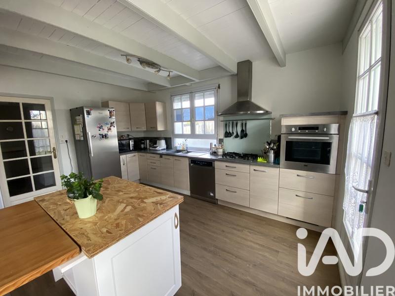 Maison - 122 m² - 4 pièces