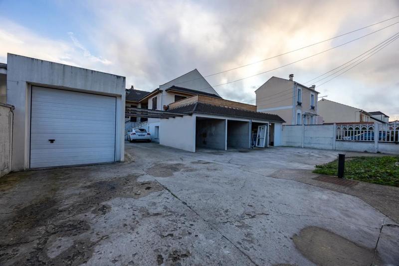 Appartement - 94 m² - 3 pièces