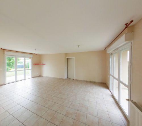 Maison - 83 m² - 4 pièces