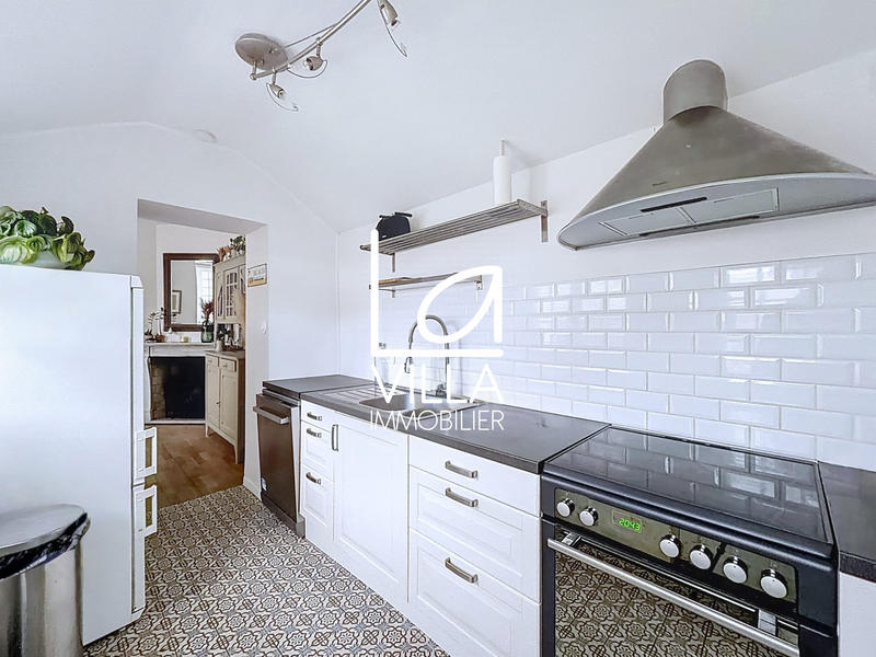 Maison traditionnelle - 75 m² - 4 pièces