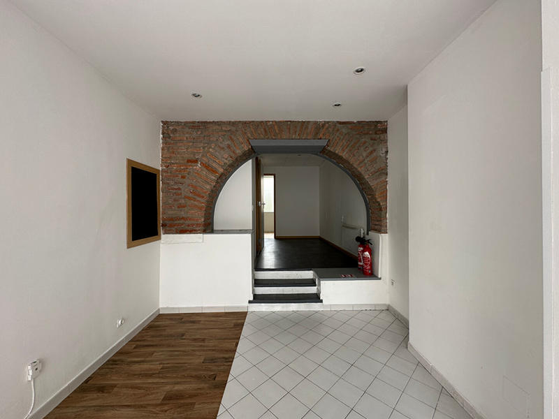 Local commercial - 51 m² - 4 pièces