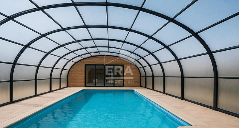 Maison - 209 m² - 9 pièces