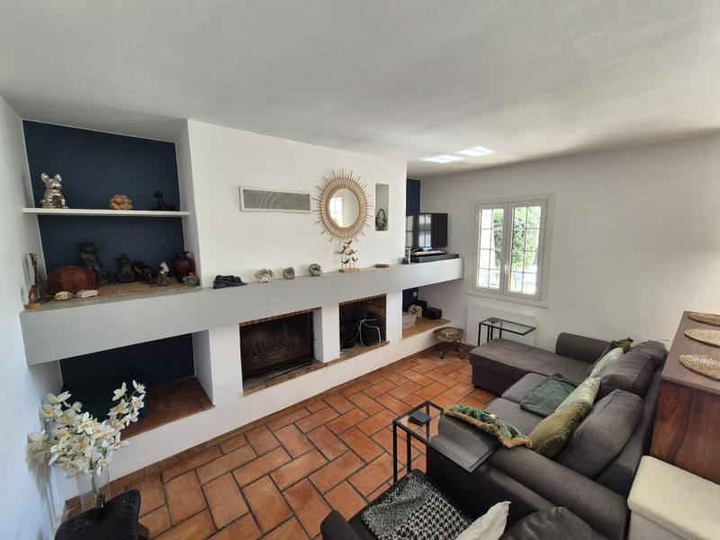 Villa - 168 m² - 6 pièces