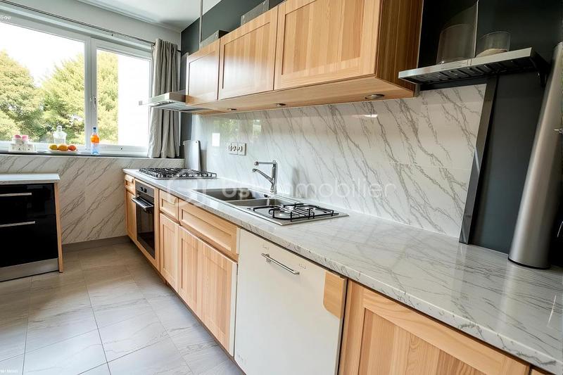 Appartement - 83 m² - 4 pièces