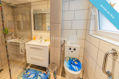 Maison - 180 m² - 7 pièces