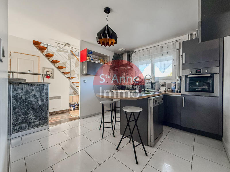 Maison - 125 m² - 5 pièces