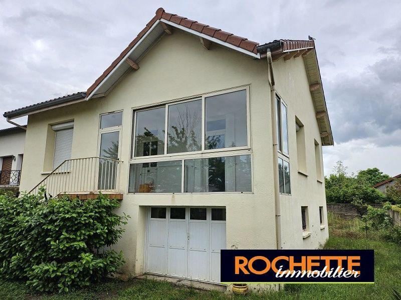 Maison traditionnelle - 85 m² - 4 pièces