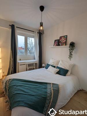 Chambre - 15 m² - 1 pièce