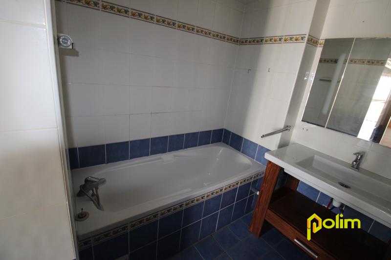 Appartement - 133 m² - 6 pièces