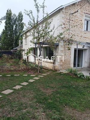 Maison - 157 m² - 8 pièces