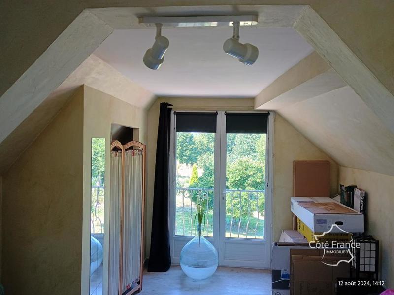 Maison de village - 174 m² - 10 pièces