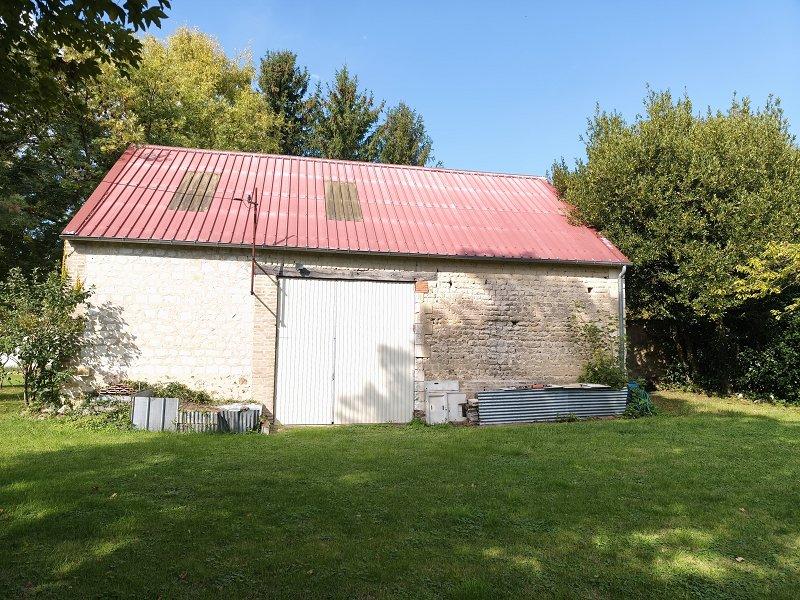 Terrain constructible - 1 466 m²