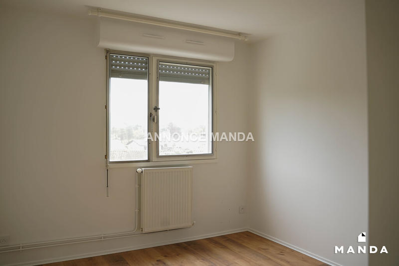 Appartement - 82 m² - 4 pièces