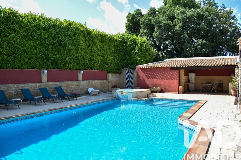 Maison - 190 m² - 10 pièces