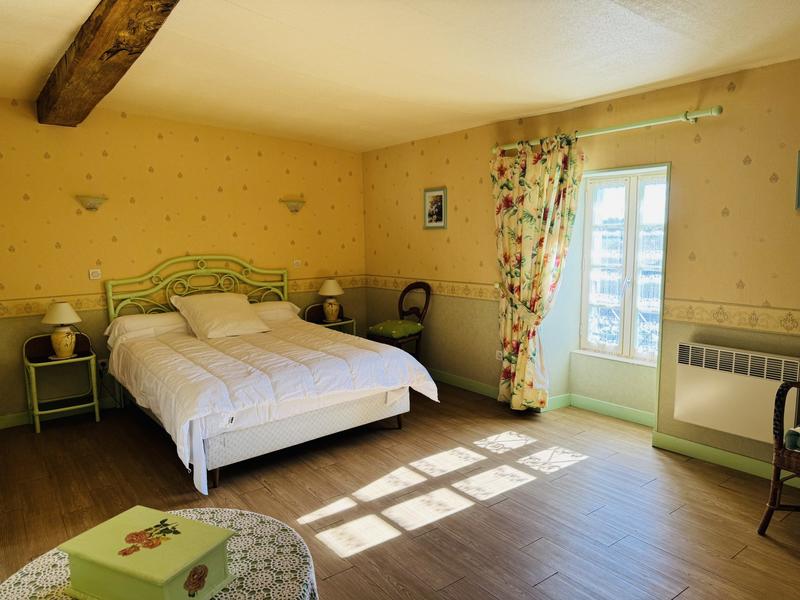 Maison - 167 m² - 5 pièces