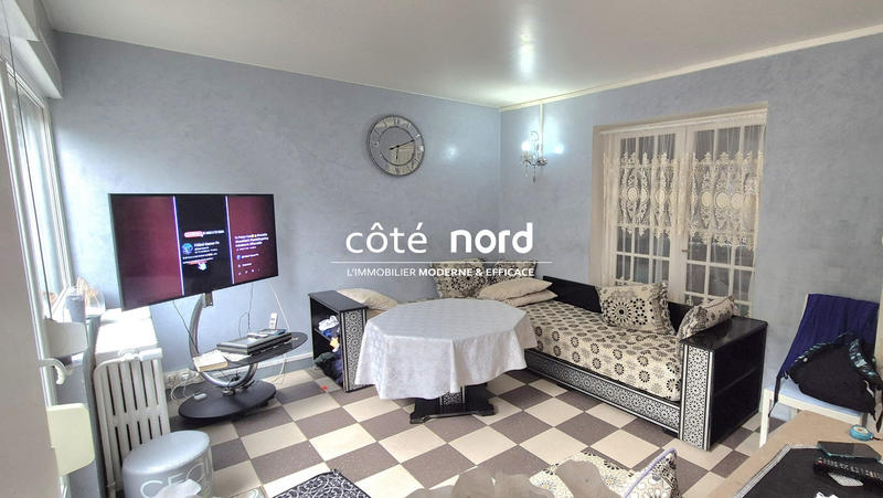 Maison - 250 m² - 7 pièces