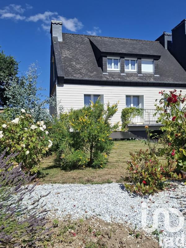 Maison - 122 m² - 5 pièces